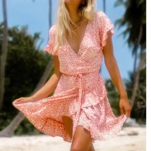 Billabong wrap and roll Dress in Pink floral size L - Picture 2 of 7
